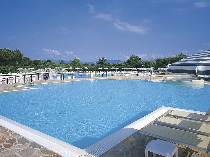 Ferienwohnung für 6 Personen, mit Garten und Balkon sowie Kinderpool in Sirmione