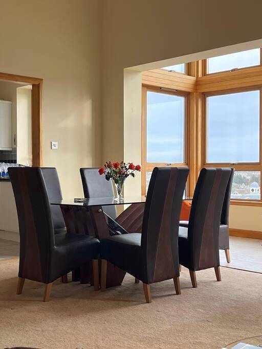 Appartement de vacances pour 4 personnes, avec vue et jardin