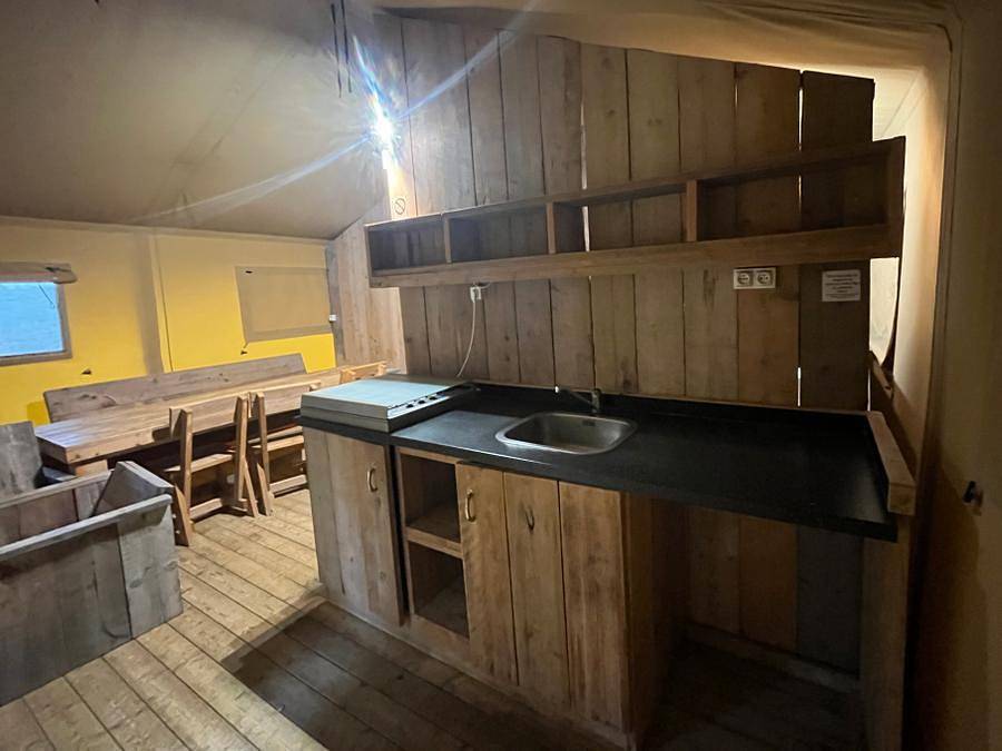 Camping La Dourbie - Tienda de lona y madera 5 personas - tienda albergue con instalaciones sanitarias Saint Jean in Saint-Jean-du-Bruel, Parc naturel régional des Grands Causses