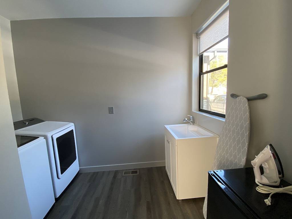 Luxury Home, Lake & Mountains View around in Arapaho and Roosevelt National Forests