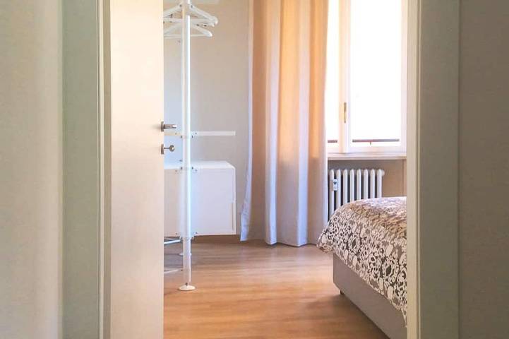 Entire apartment, Lilly Rose Apartment in Alba, Langhe