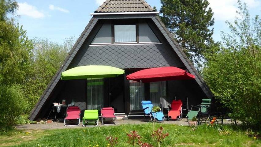 Ferienhaus für 6 Personen, mit Terrasse und Garten - 1