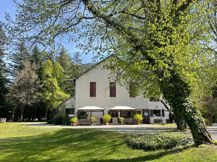 Chambre d’hôte pour 4 personnes, avec Terrasse ainsi que Jardin et Vue