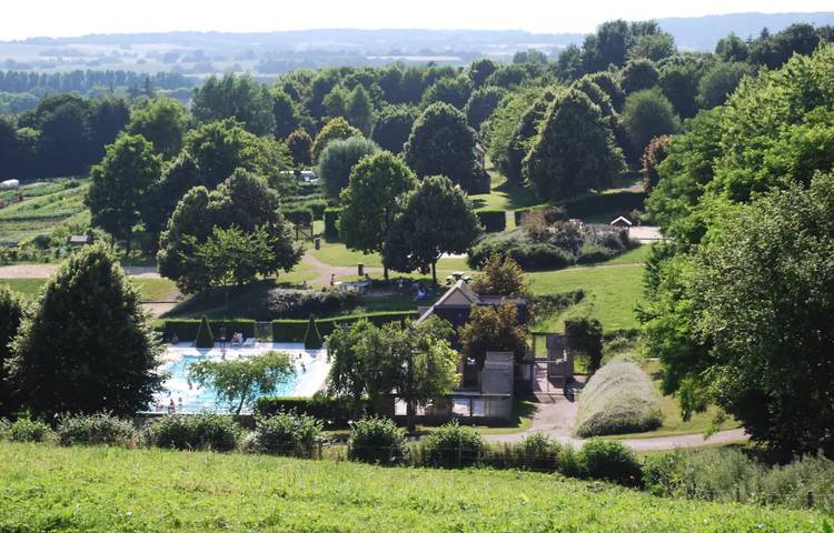 Camping pour 5 personnes, avec Terrasse et Vue dans Orne