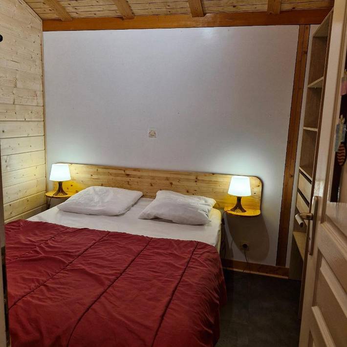Chalet pour 5 personnes, avec jardin