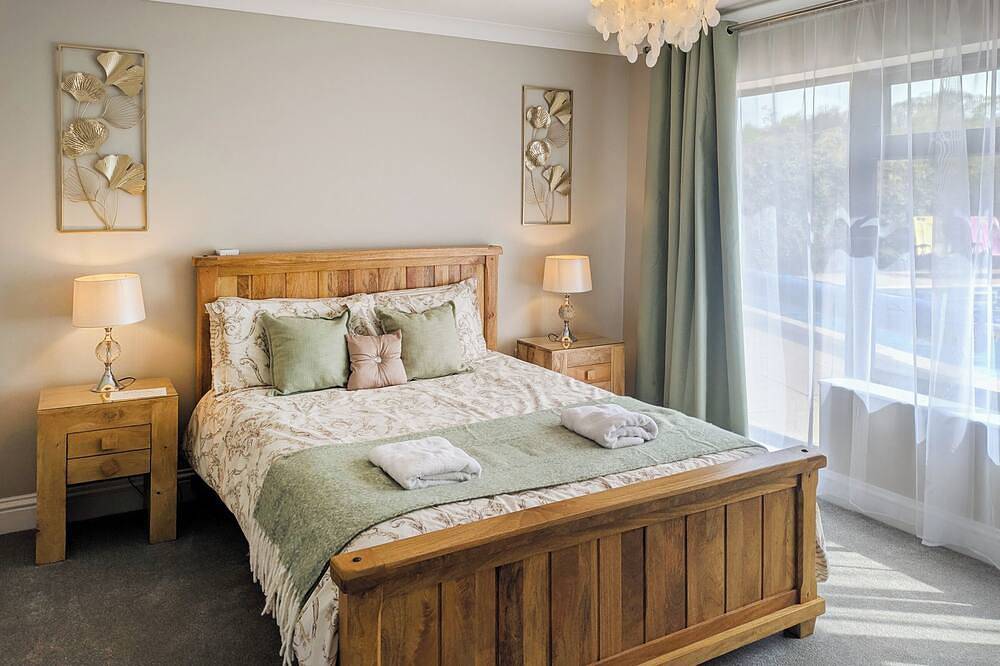 4 bedroom accommodation in Corton, near Lowestoft in Lowestoft, The Broads