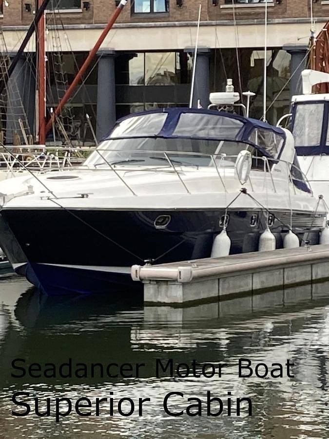 Superior Cabin on Boat in Tower Hamlets, London