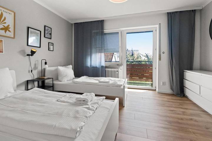 Ferienhaus für 12 Personen, mit Balkon und Ausblick in Münchner-umland