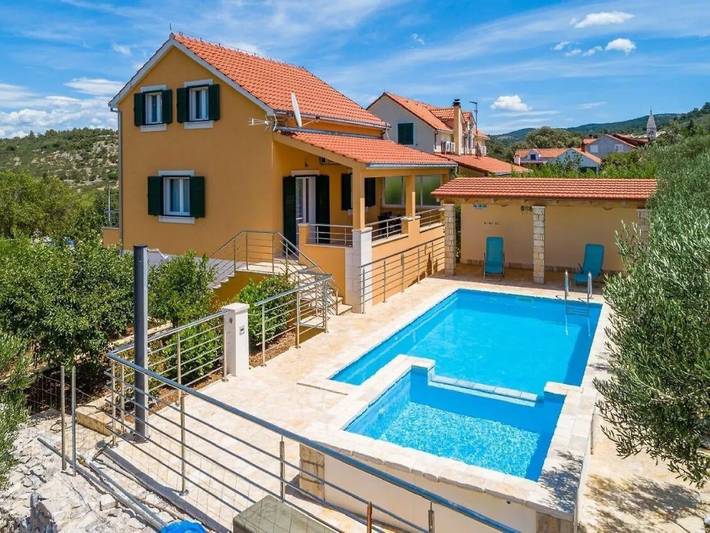 Villa für 9 Personen auf Brac
