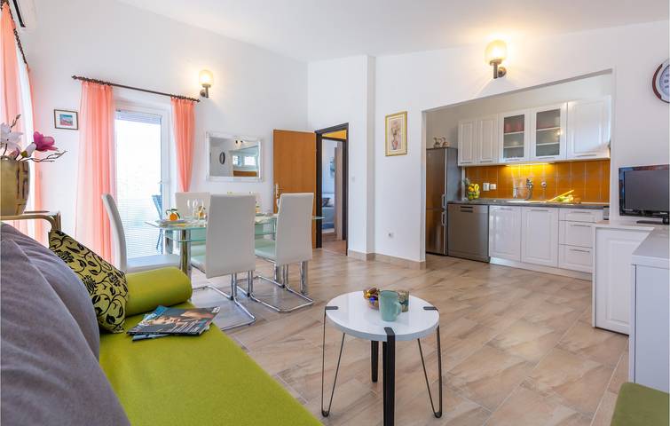Ganze Ferienwohnung, Gemütliche Ferienwohnung mit WLAN, Terrasse und Parkplatz – 2 km bis zur Küste in Peračko Blato, Dubrovnik-Neretva