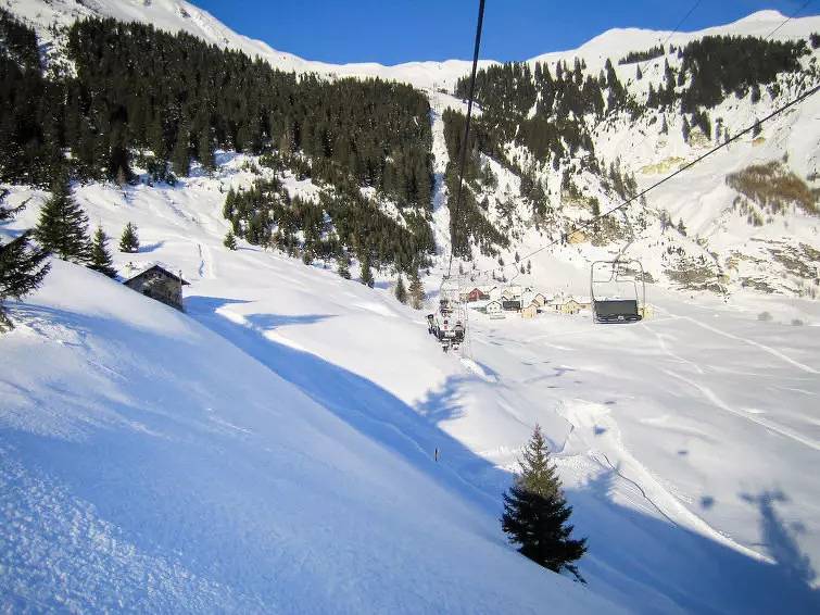 Haus 8 Personen in Blenio, Lepontinische Alpen
