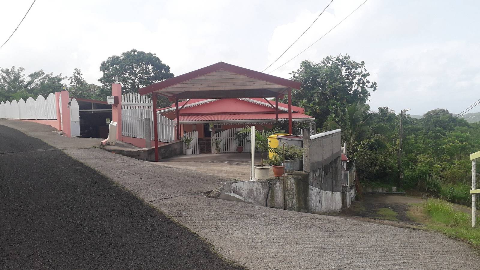 Ganze Wohnung, Modernes Appartement in Rivière-Pilote mit privatem Pool in Rivière-Salée, Martinique