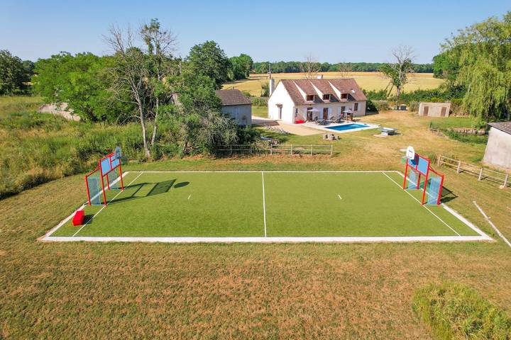 Villa pour 30 personnes, avec jardin et piscine, animaux acceptés en Bourgogne - 3