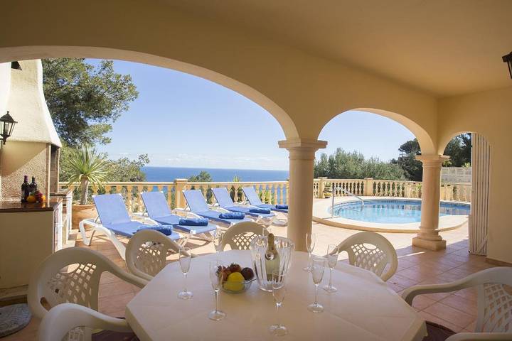 Chalet para 8 personas, con vistas al mar además de piscina y jardín, Familias con niños en Marina Alta - 4