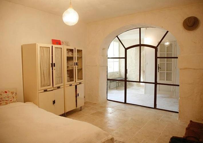 Location de vacances pour 8 personnes, avec terrasse ainsi que vue et jardin à Sanilhac-Sagriès - 3