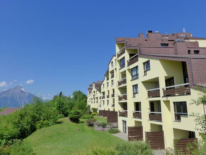 Ferienwohnung für 6 Personen, mit Balkon und Terrasse sowie Garten und Sauna in Beatenberg