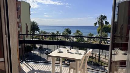 Location De Vacances pour 6 Personnes dans Andora, Alpes liguriennes, Photo 1