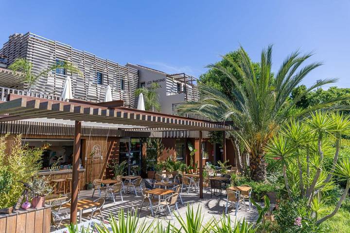 Hôtel pour 2 personnes, avec jardin et piscine