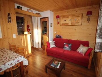 Gîte pour 4 personnes, avec balcon à Champagny-en-Vanoise