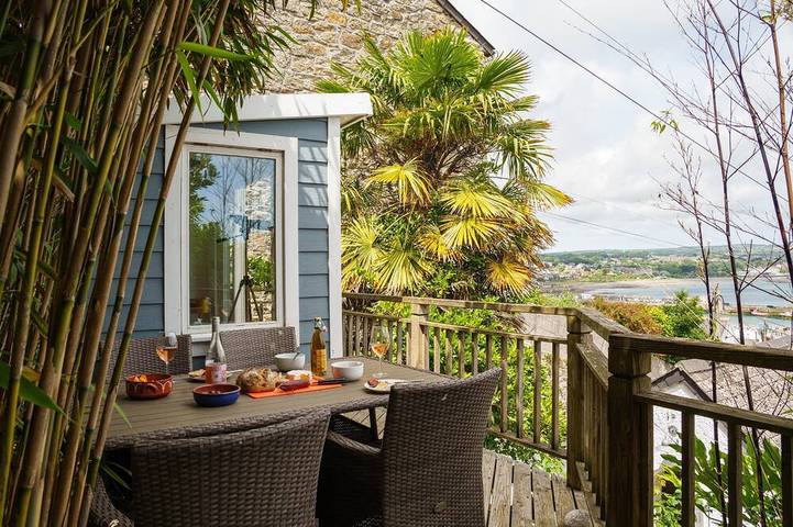 Cottage for 4 people, with garden and terrace, with pets in Newlyn