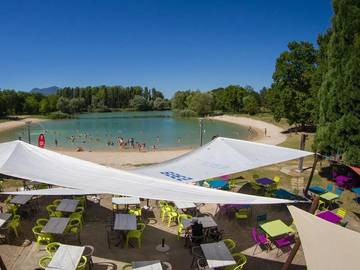 Tente pour 5 personnes dans l' Isère