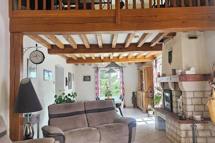 Location de vacances pour 8 personnes dans Champlost