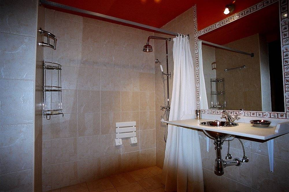 \" The block\"<br>for 2 persons in Sorribas, Grado (Asturien)