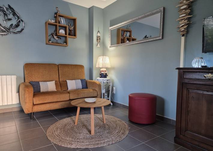 Gîte pour 4 personnes, avec terrasse et jardin