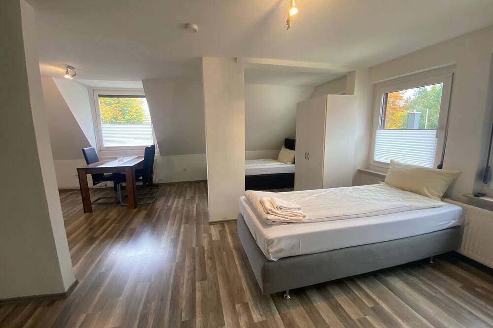 Frankenstraße 13 - 2 Schlafzimmer in Neumünster, Schleswig-Holstein Binnenland