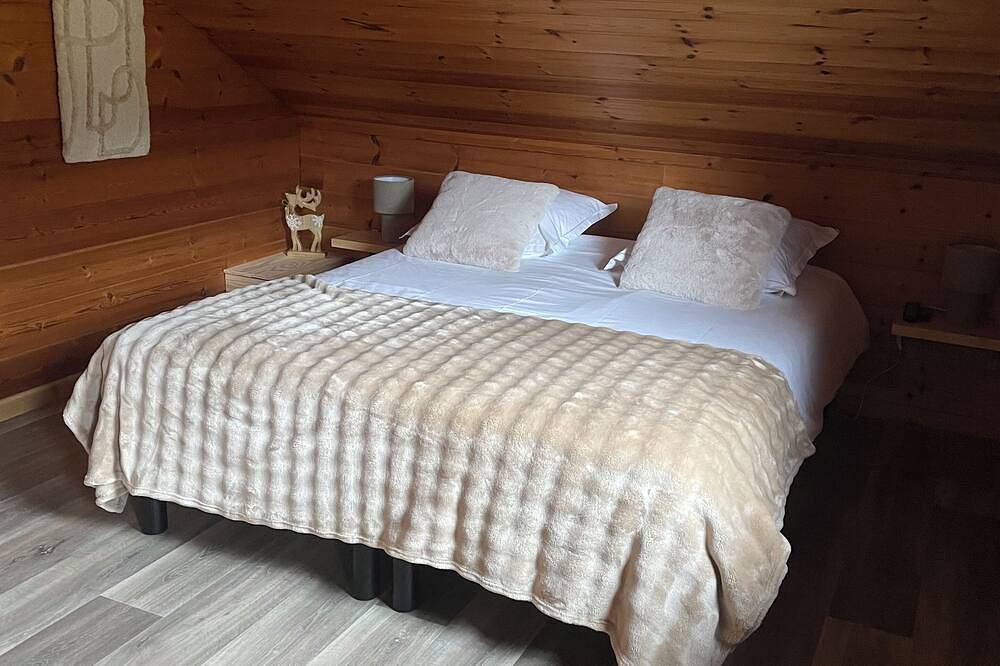 Chalet avec Spa et Piscine, Haute Vosges, esprit cocooning à la  montagne in Ramonchamp, Région d'Épinal