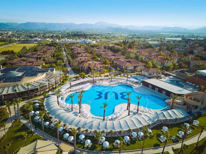 Resort für 2 Personen, mit Kinderpool und Sauna sowie Pool und Garten - 1