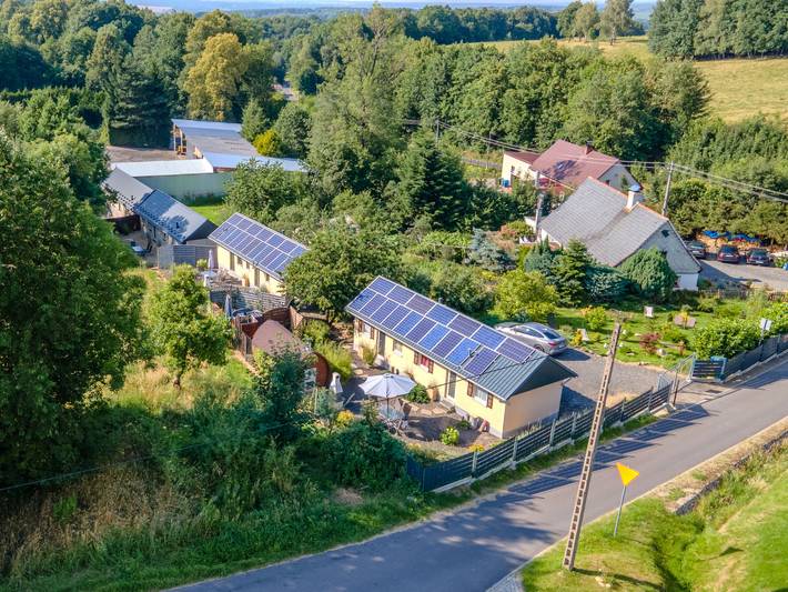 Ferienhaus für 6 Personen, mit Terrasse und Ausblick in Niederschlesien