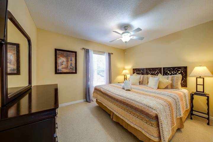 Villa pour 12 personnes, avec terrasse ainsi que piscine et vue sur le lac dans Floride - 3