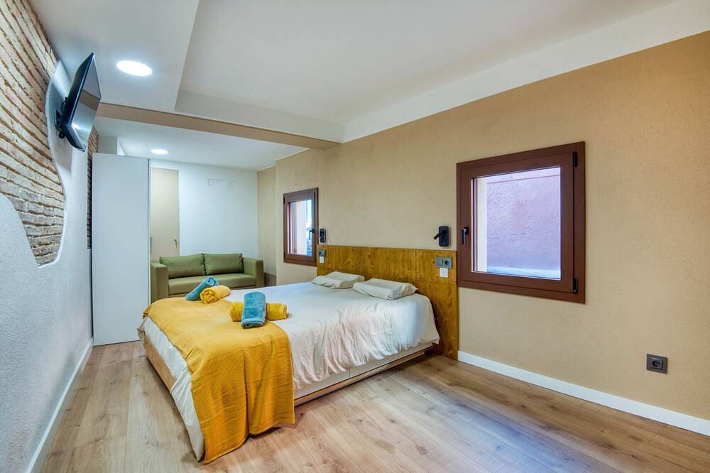 Apartamento entero, Pati Blau 2: Apartamento con encanto en el corazón de Caldes de Malavella in Caldas de Malavella, Provincia de Gerona