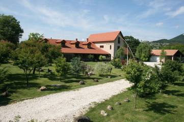Maison de campagne pour 2 personnes, avec jardin et terrasse dans Pilisvorosvar