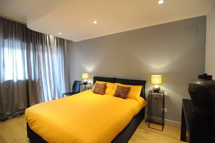Ganze Wohnung, Apartment in Trastevere mit kostenlosem 1GBs Glasfaser-WLAN, Klimaanlage, ausgestattete Küche, 2 Balkone in Rom, Rom Provinz