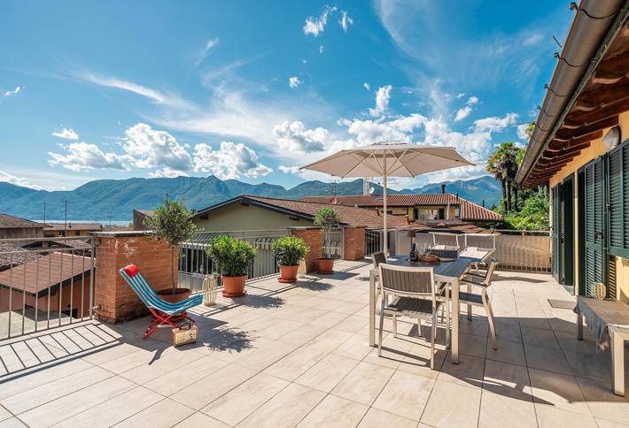 Vakantiewoning voor 4 personen, with Balkon and Tuin as well as Uitzicht op het meer aan Lago Maggiore