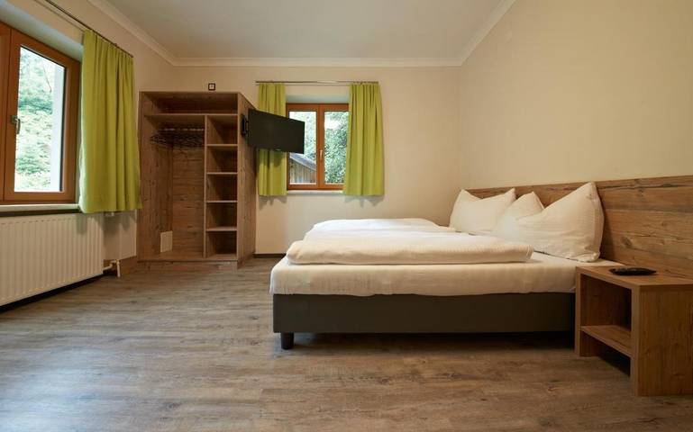 Chalet für 16 Personen, mit Garten und Sauna sowie Balkon in Saalbach