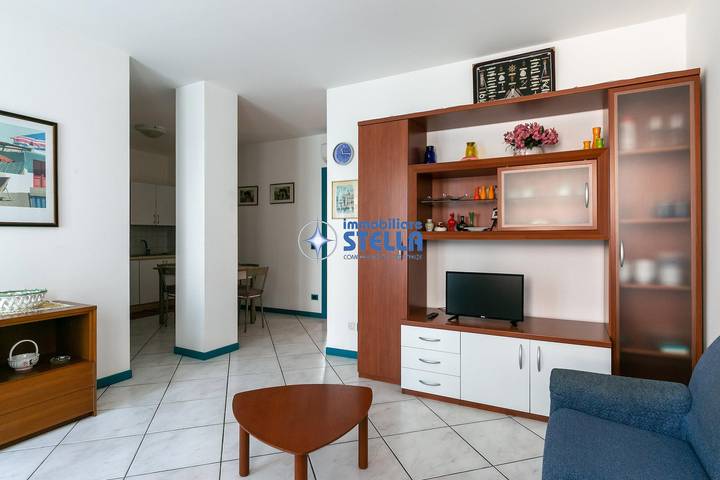 Entire apartment, • Space & Brightness • [P. Milano]- Free Parking in Lido di Jesolo, Jesolo-City