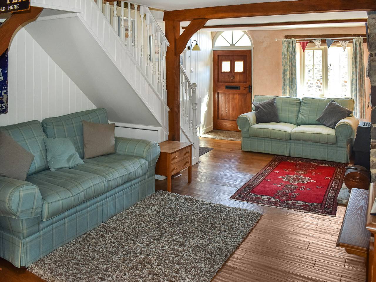 Primrose Cottage in Seaton, Devon