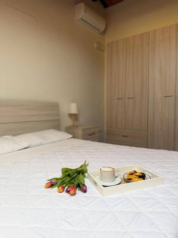 Chambre d’hôte pour 2 personnes, avec balcon et jacuzzi à Cosenza - 3