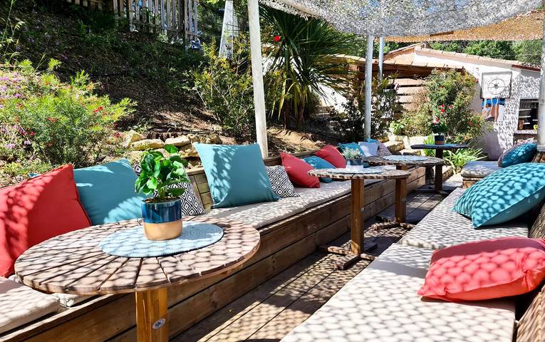 Mobil home pour 6 personnes, avec piscine et terrasse à Carqueiranne - 4