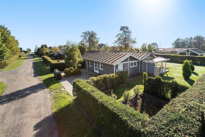 Ferienhaus für 8 Personen, mit Terrasse und Garten sowie Sauna in Dyngby Strand