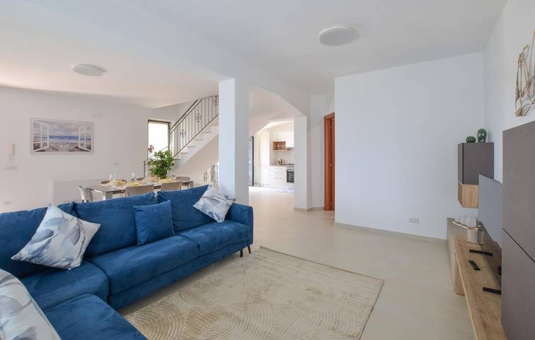 Apartamento con vistas al mar, garaje y wifi, a 1 km de la playa in Diamante (desambiguación), Costa Tirrénica Calabria