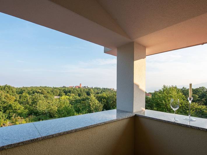 Ferienhaus für 8 Personen, mit Pool und Garten in Rijeka - 4