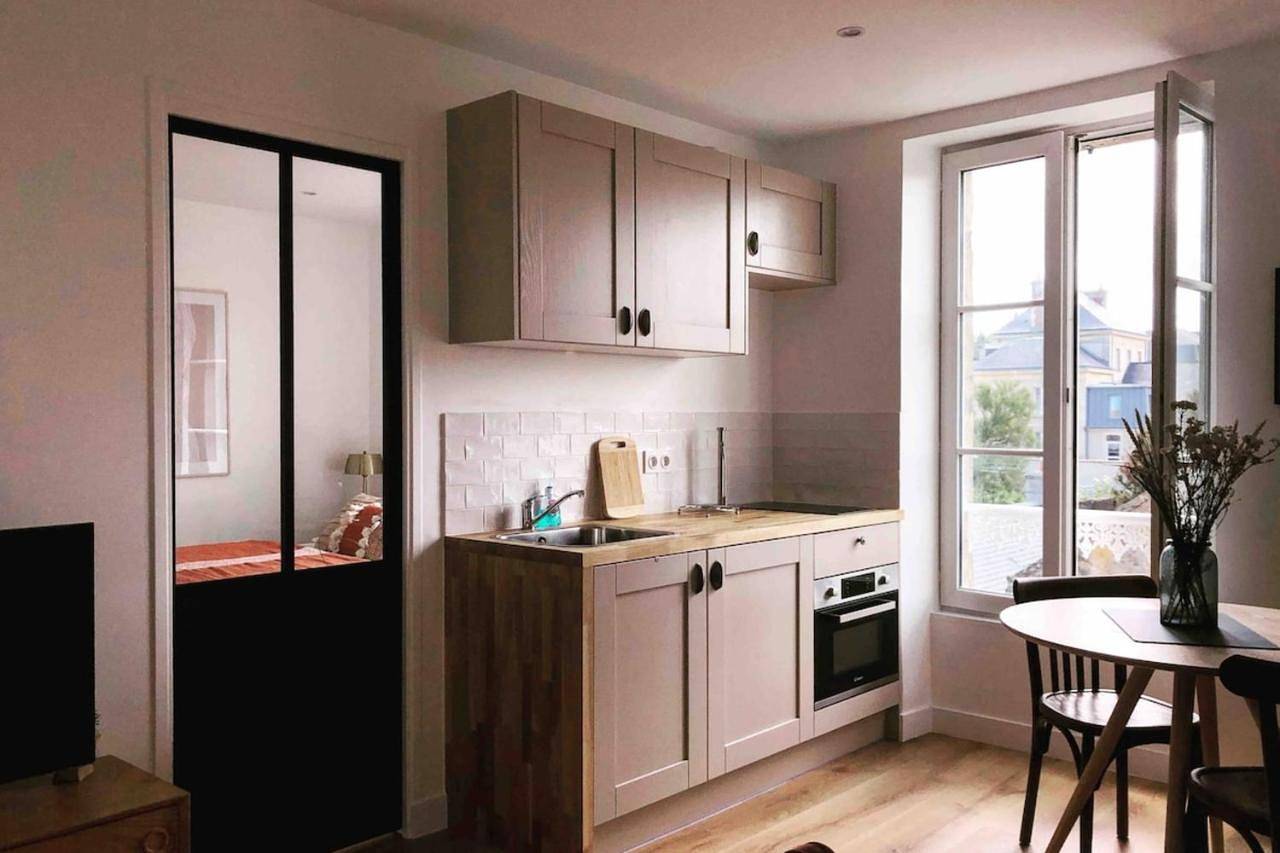 Appartement entier, Joffre beautiful apartment in the city center in Arromanches-les-Bains, Région de Bayeux