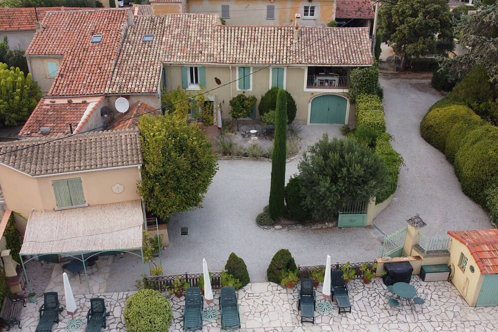 Appartement entier, Studio 2 personne idéal pour voyage vélo ou séjour sportif in Rasteau, Vaucluse