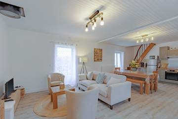 Chalet pour 6 Personnes dans Lanouaille, Périgord Vert, Photo 3