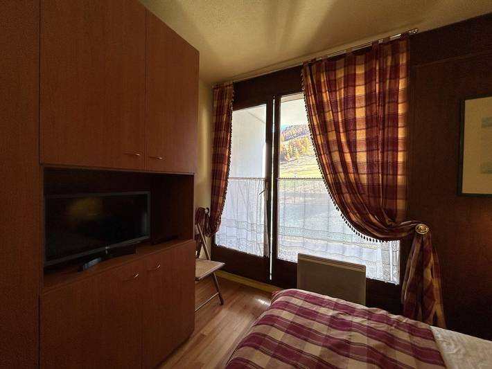 Gîte pour 6 personnes, avec balcon dans Office De Tourisme De Montgenevre - 4