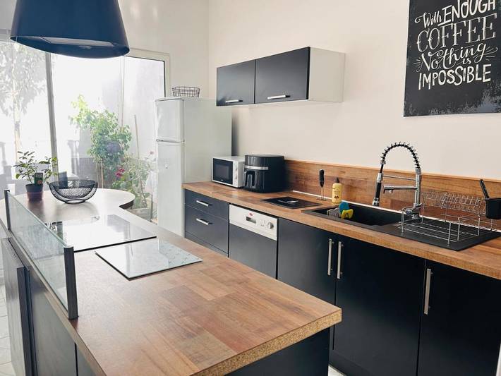 Gîte pour 7 personnes, avec terrasse, animaux acceptés à Le Boulou - 2